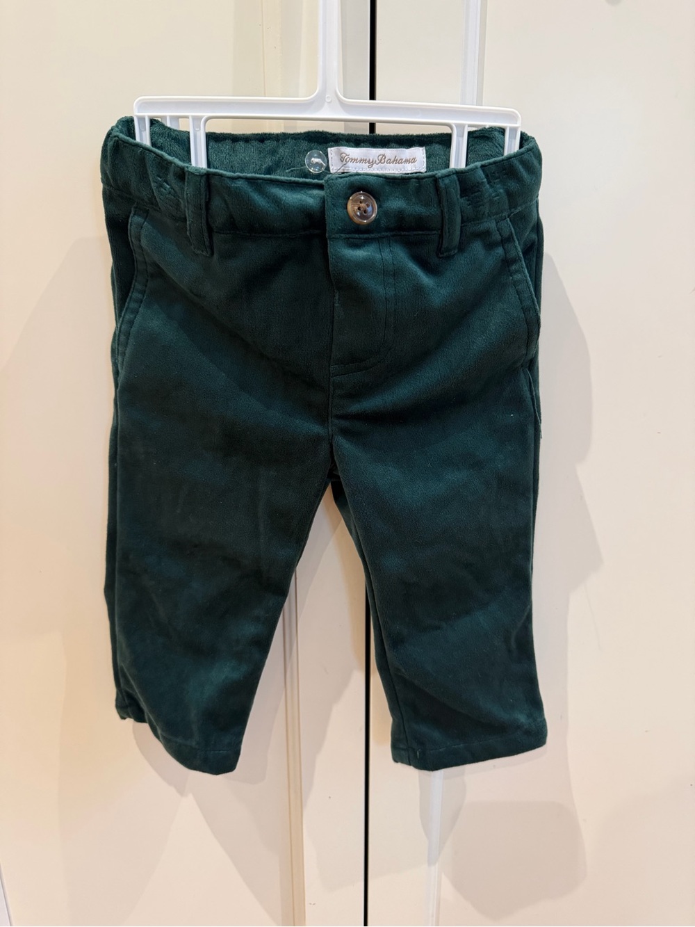 Tommy Bahama 6-9m Kids Green velour pants